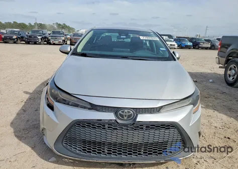 2021 Toyota Corolla Le z USA, uszkodzony, nr VIN 5YFEPMAE1MP208807